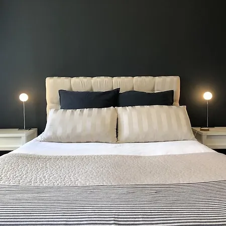 아파트 Deluxe Center Flat
